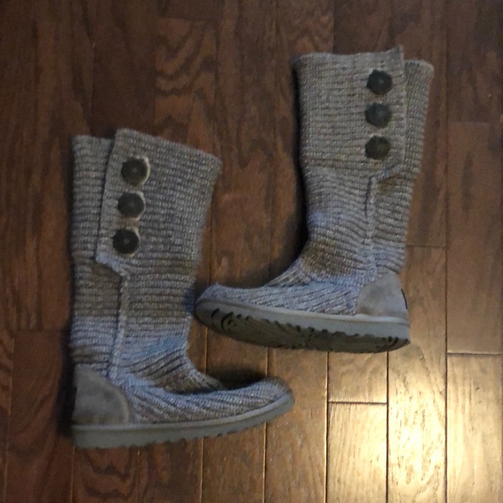 Knit size 6 Ugg boots